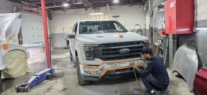 Top-Rated Collision Centre for EVs in Richmond Hill, ON