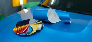 多色汽车喷漆：为座驾打造脱颖而出的精密涂装