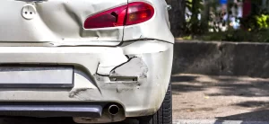 آسیب‌های ناشی از تصادف از عقب: ۱۰ مشکل رایج که باید بدانید