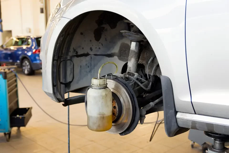 Actions Required When Cutting Car Brake Fluid