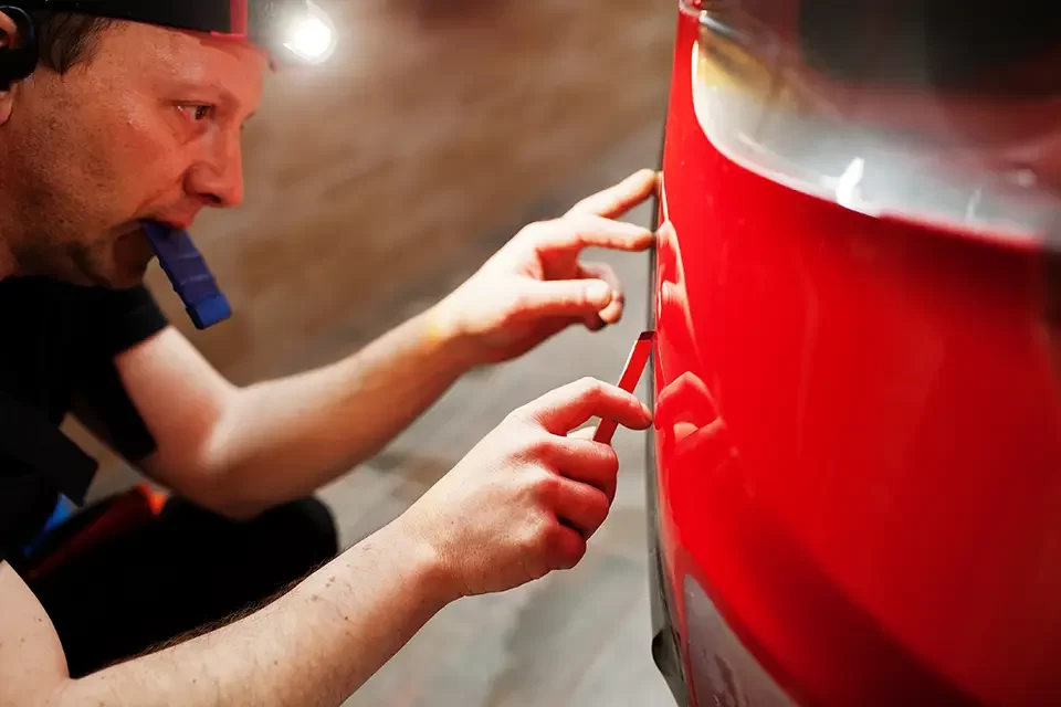 car-protection-with-special-films The Paintwork Scratch Repair Process