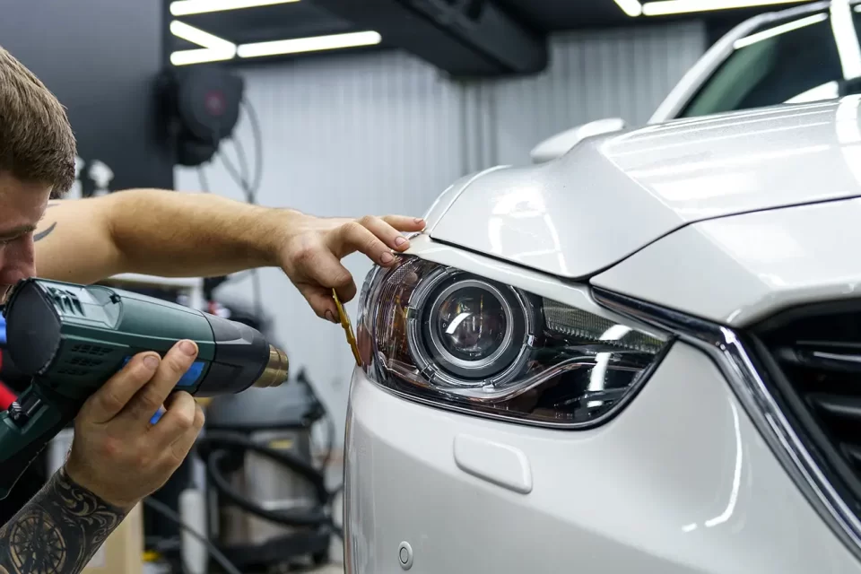 فناوری لیزر: صرفه‌جویی اقتصادی بلندمدت